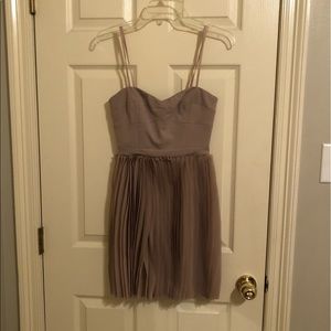 Two-toned tan strapless dress